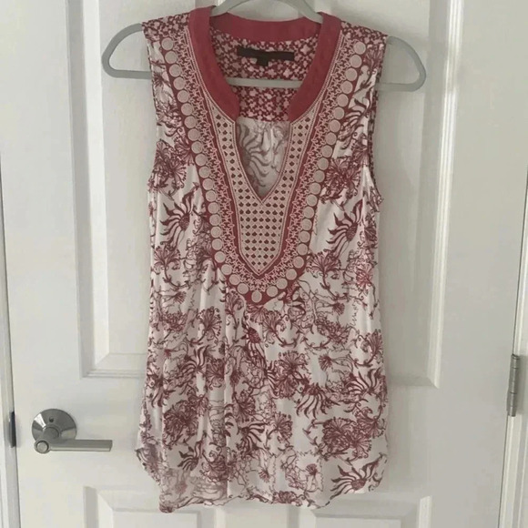 A common thread Anthropologie tank - Picture 1 of 7